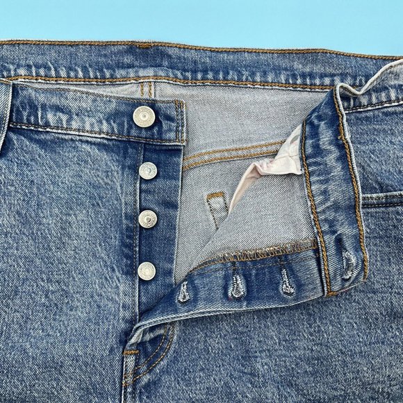 Levis 501 Blue Denim Distressed Stretch Shorts Button Fly Summer Casual W40 - Picture 3 of 12